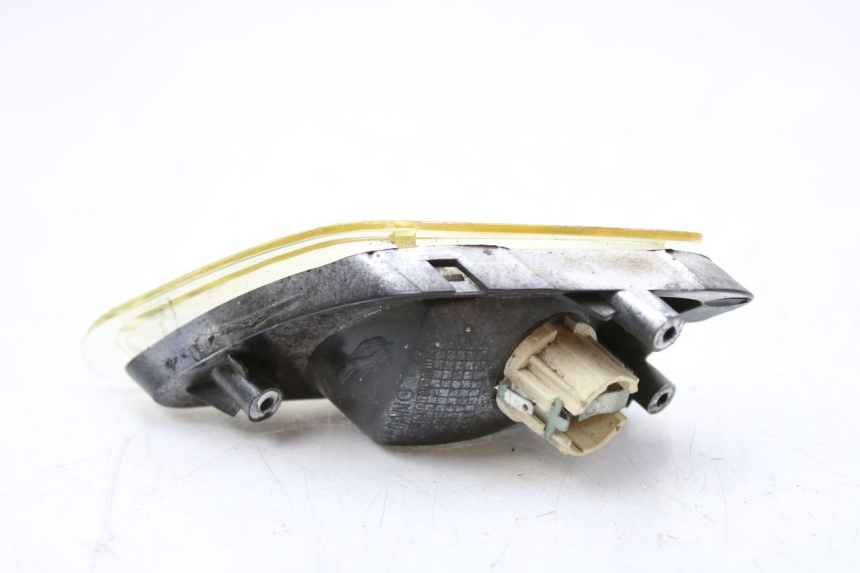 photo de CLIGNOTANT AVANT DROIT KEEWAY OUTLOOK 125 (2007 - 2013) - Gros plan technique