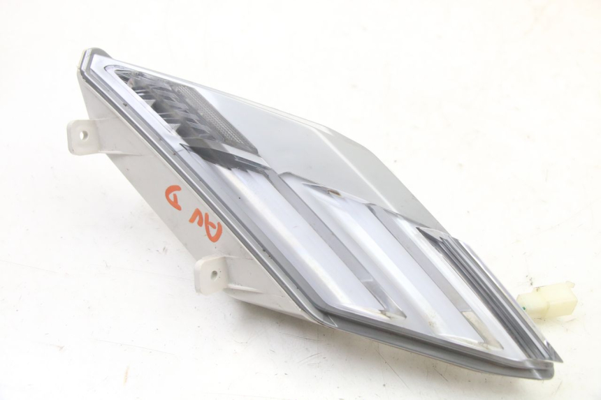 photo de CLIGNOTANT AVANT DROIT PEUGEOT TWEET 4T 50 (2023 - 2025) - Vue principale