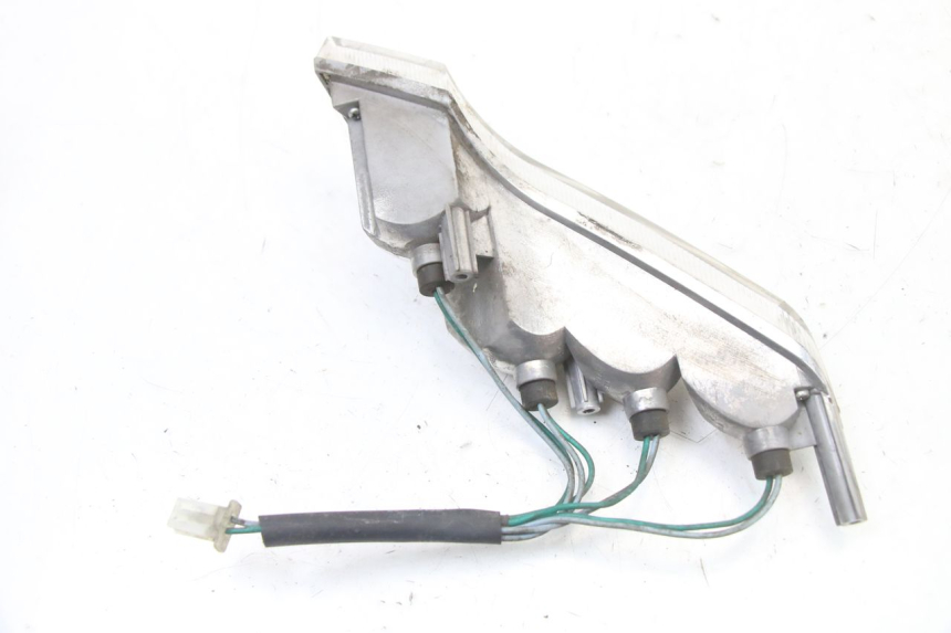 photo de CLIGNOTANT AVANT DROIT PEUGEOT VIVACITY 125 (2010 - 2017) - Gros plan technique