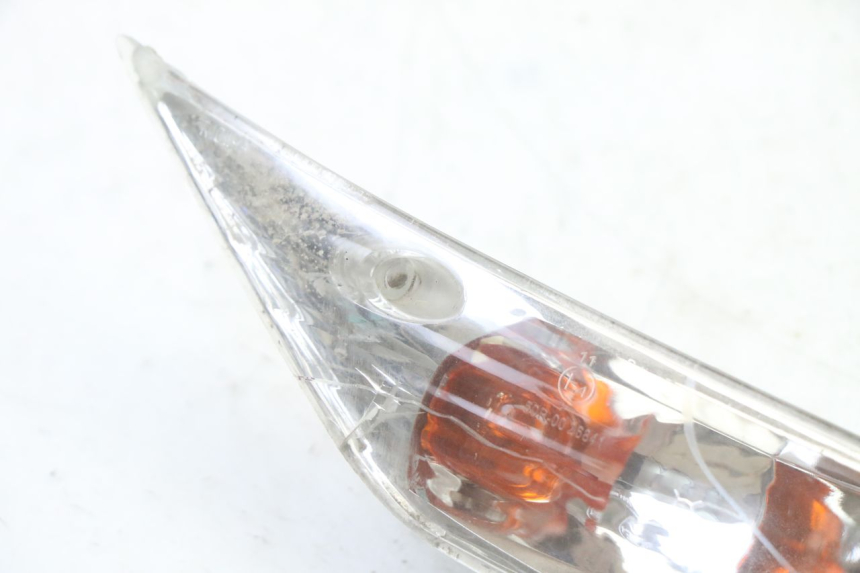 photo de CLIGNOTANT AVANT DROIT PIAGGIO ZIP 4T 50 (2018 - 2020) - Détail de la pièce