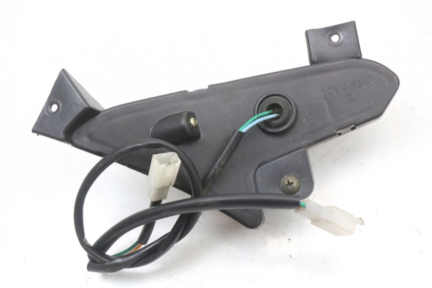 photo de Front right turn signal EUROCKA R8 4T 50 (2013 - 2022) - Gros plan technique