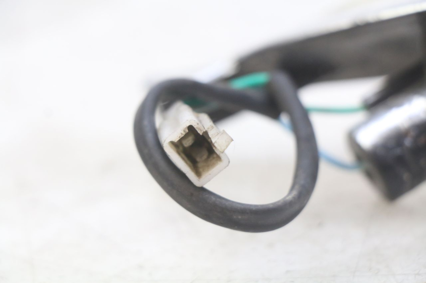 photo de CLIGNOTANT AVANT DROIT TNT MOTOR ROMA 10' 4T 50 (2019 - 2022) - Zoom état d’usage