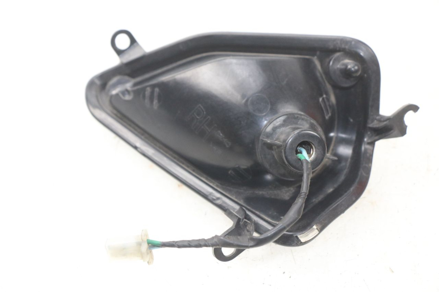 photo de CLIGNOTANT AVANT DROIT DAELIM S2 FI 125 (2008 - 2017) - Zoom état d’usage