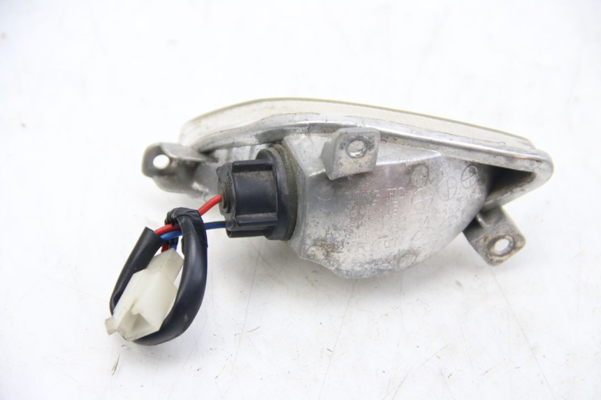 photo de CLIGNOTANT AVANT DROIT APRILIA SR 2T 50 (2012 - 2017) - Zoom état d’usage