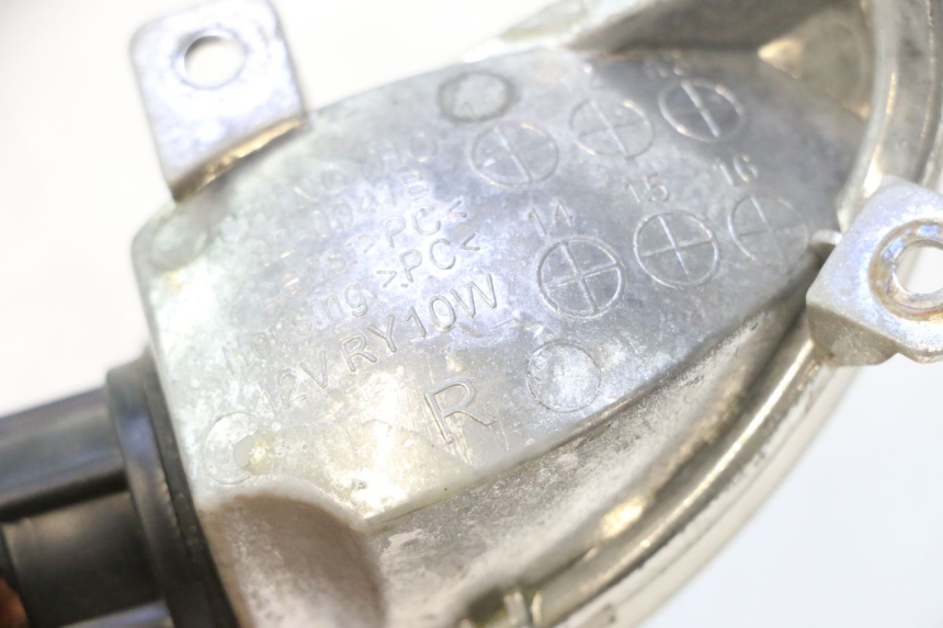 photo de CLIGNOTANT AVANT DROIT APRILIA SR 2T 50 (2012 - 2017) - Zoom état d’usage