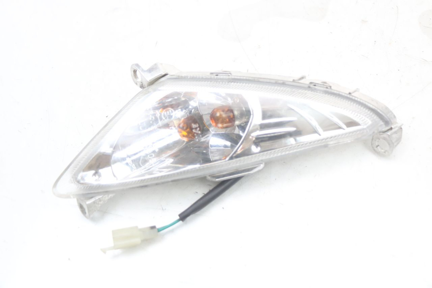 photo de CLIGNOTANT AVANT DROIT SYM ORBIT 2 4T 50 (2018 - 2022) - Vue d’ensemble