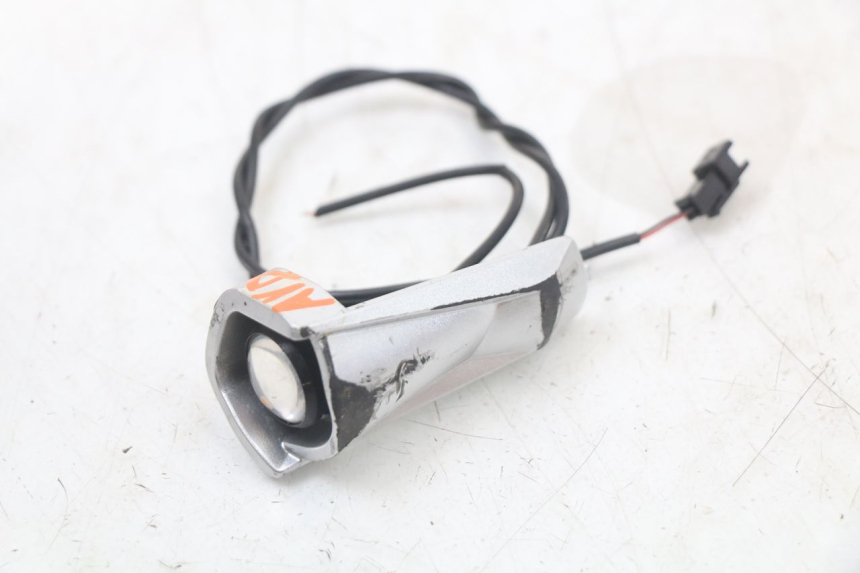 photo de CLIGNOTANT AVANT DROIT DUALTRON TOGO PLUS 1 - Vue principale