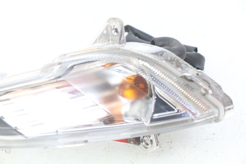 photo de CLIGNOTANT AVANT DROIT PEUGEOT TWEET 4T 50 (2018 - 2022) - Zoom état d’usage