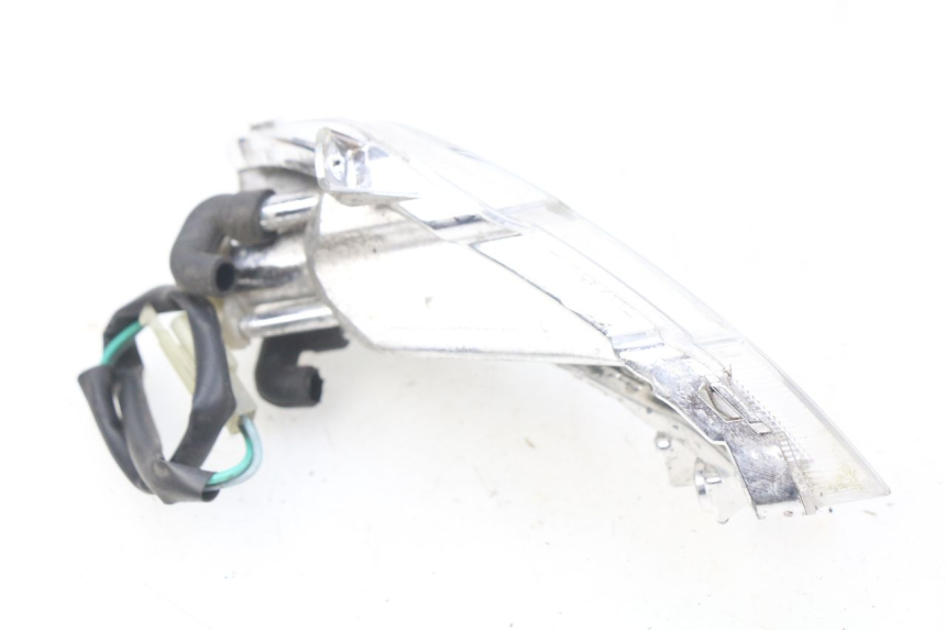 photo de CLIGNOTANT AVANT DROIT PEUGEOT TWEET 4T 50 (2018 - 2022) - Autre angle de vue