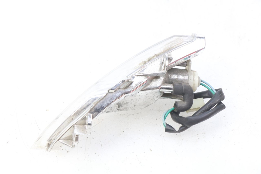 photo de CLIGNOTANT AVANT DROIT PEUGEOT TWEET 4T 50 (2018 - 2022) - Gros plan technique