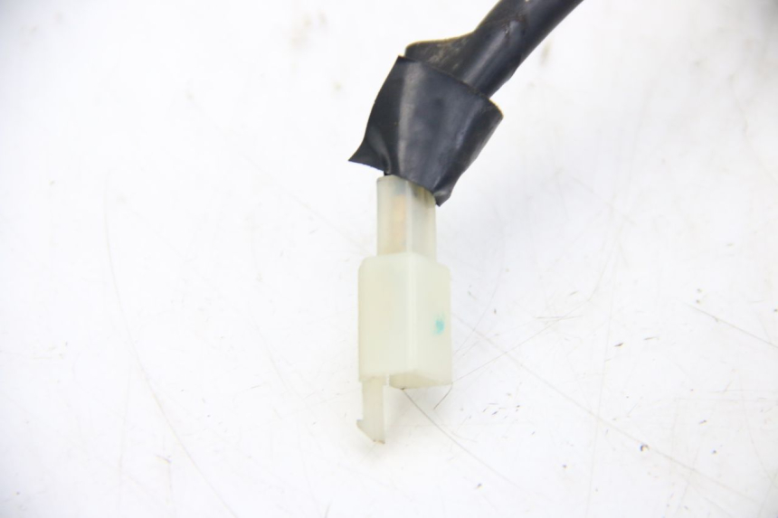 photo de CLIGNOTANT AVANT DROIT PEUGEOT TWEET 4T 50 (2010 - 2014) - Autre angle de vue