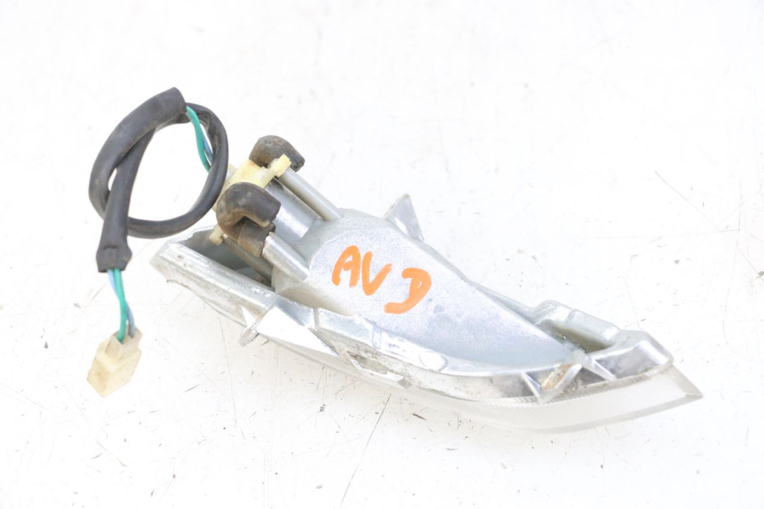 photo de CLIGNOTANT AVANT DROIT PEUGEOT TWEET 4T 50 (2014 - 2019) - Autre angle de vue