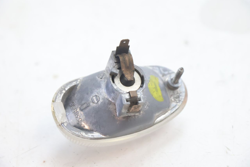 photo de CLIGNOTANT AVANT DROIT PIAGGIO TYPHOON 50 (1993 - 1999) - Autre angle de vue