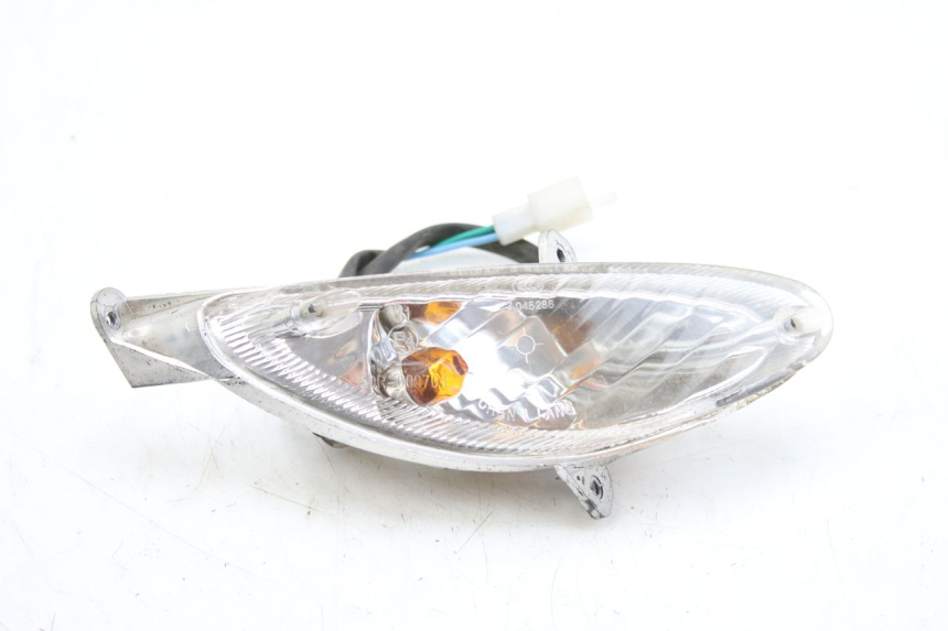 photo de CLIGNOTANT AVANT DROIT PEUGEOT V-CLIC VCLIC 50 (2007 - 2013) - Vue principale