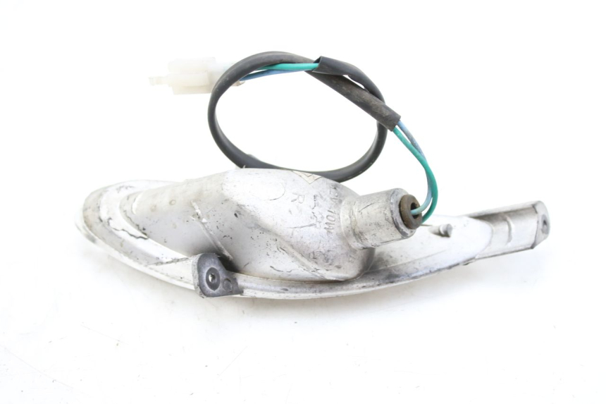 photo de CLIGNOTANT AVANT DROIT PEUGEOT V-CLIC VCLIC 50 (2007 - 2013) - Vue d’ensemble