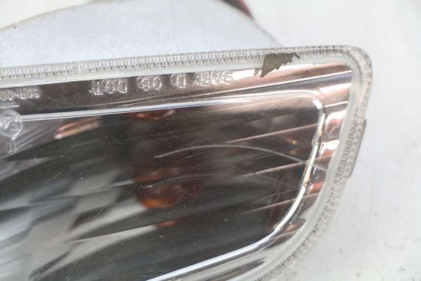 photo de CLIGNOTANT AVANT DROIT PIAGGIO VESPA LX 2T 50 (2005 - 2013) - Détail de la pièce