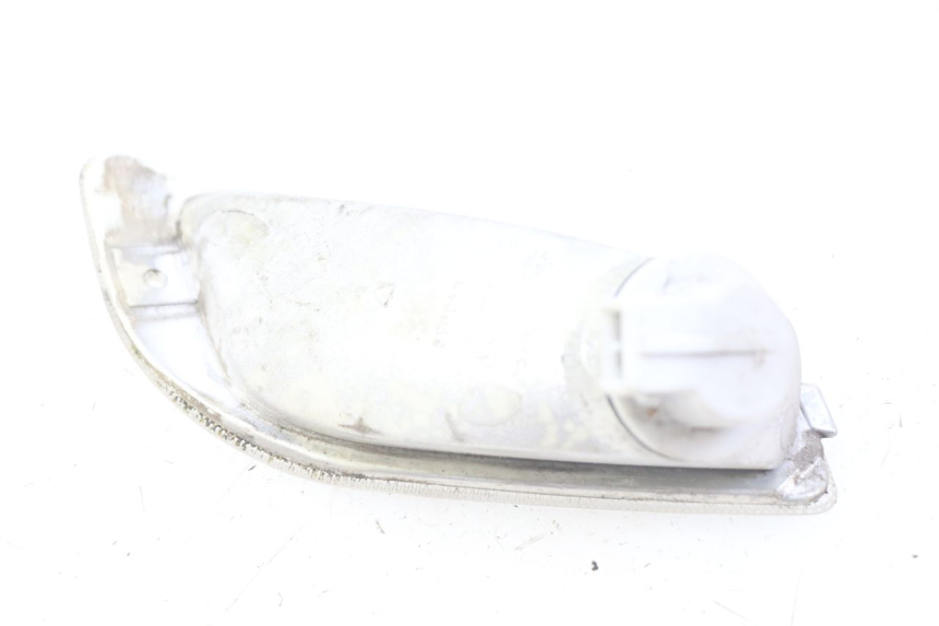 photo de CLIGNOTANT AVANT DROIT PIAGGIO VESPA LX 2T 50 (2005 - 2013) - Zoom état d’usage