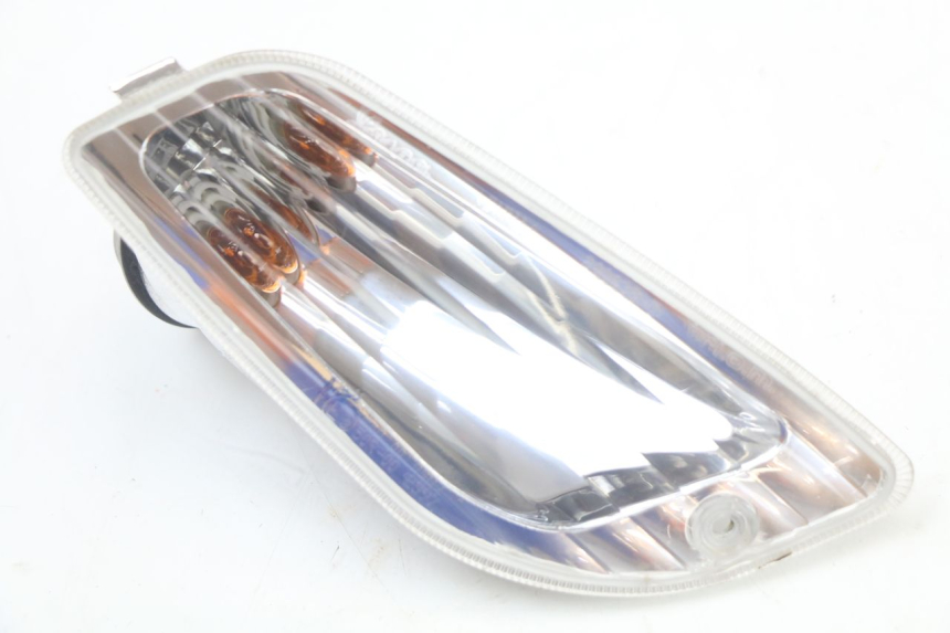 photo de Front right turn signal PIAGGIO VESPA LX 125 (2005 - 2010) - Vue principale