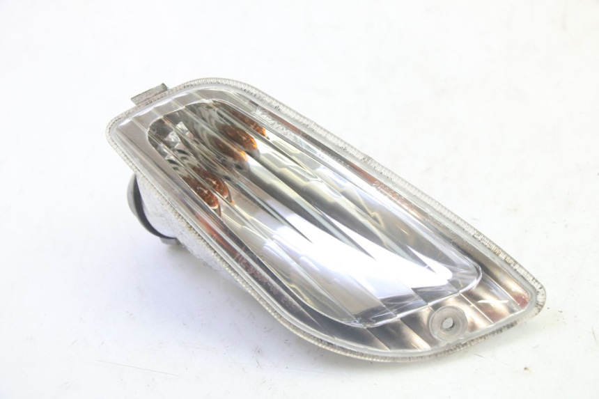 photo de CLIGNOTANT AVANT DROIT PIAGGIO VESPA S 2T 50 (2007 - 2014) - Vue principale