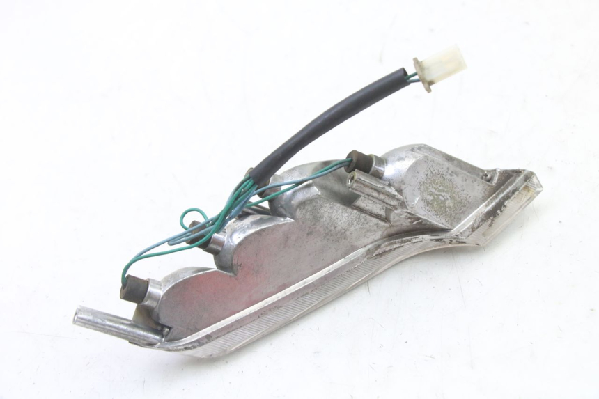 photo de CLIGNOTANT AVANT DROIT PEUGEOT VIVACITY NEW 2T 50 (2008 - 2017) - Gros plan technique