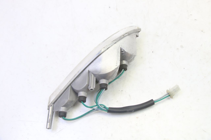 photo de CLIGNOTANT AVANT DROIT PEUGEOT VIVACITY NEW 4T 50 (2008 - 2017) - Vue d’ensemble