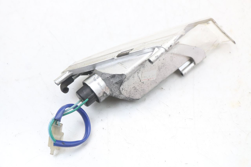 photo de Front right turn signal KYMCO XCITING 250 (2006 - 2009) - Zoom état d’usage