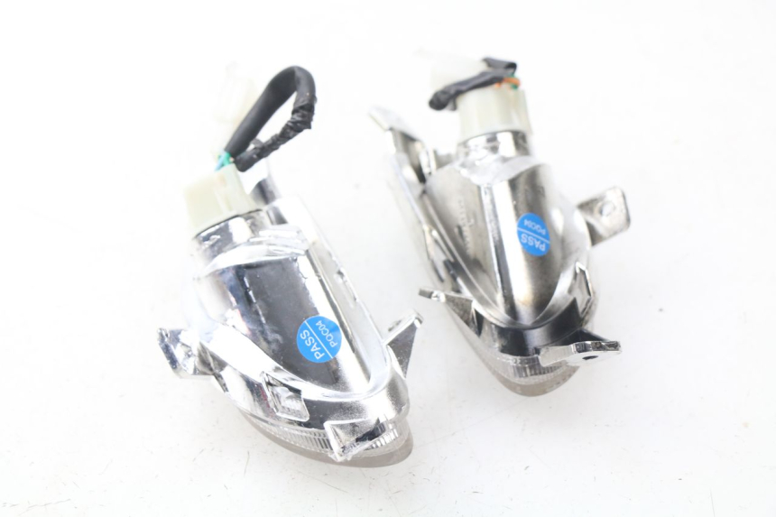 photo de CLIGNOTANT AVANT RIDE E1 1 (2014 - 2022) - Zoom état d’usage