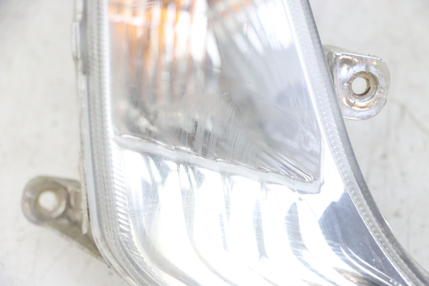 photo de CLIGNOTANT AVANT SYM FIDDLE 2 50 (2008 - 2013) - Points de fixation