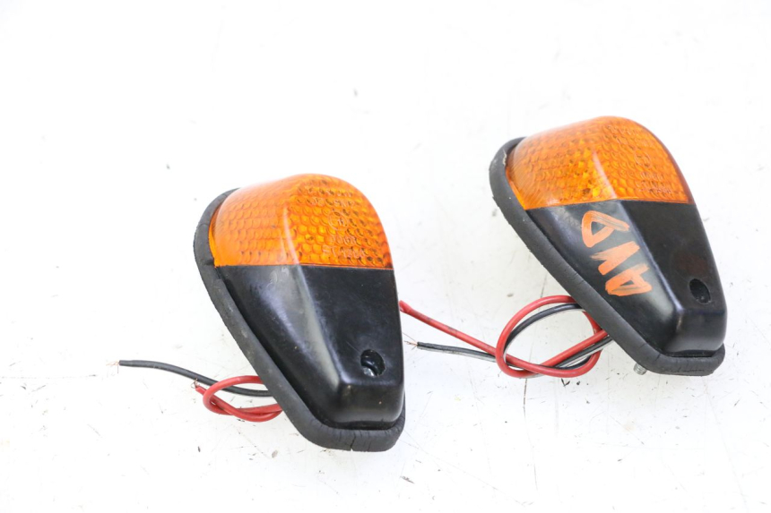 photo de CLIGNOTANT AVANT YAMAHA FJ 36Y 1100 (1984 - 1985) - Vue d’ensemble