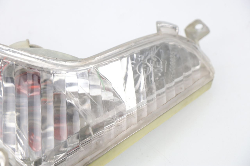 photo de CLIGNOTANT AVANT REVATTO FUTURA GT 125 (2006 - 2008) - Zoom composants