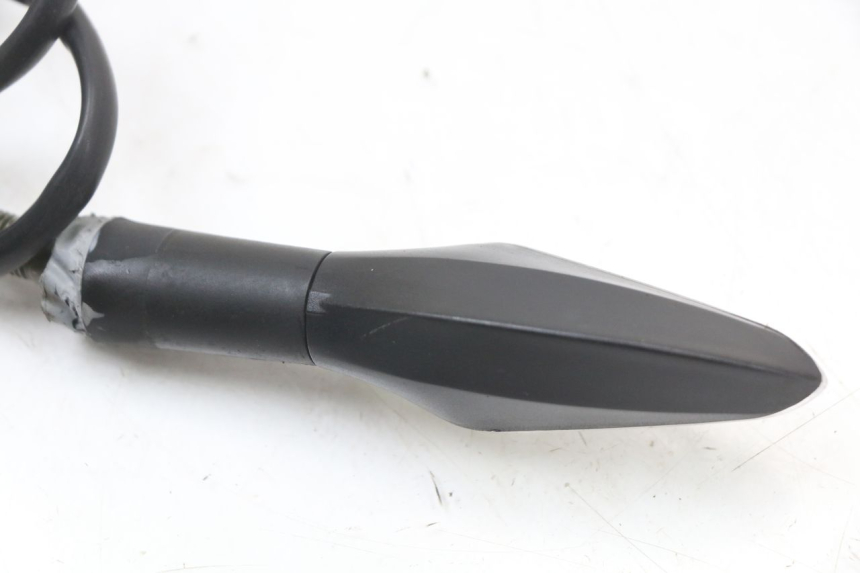 photo de Front left turn signal E-MAX 80L 1 (2011 - 2014) - Autre angle de vue