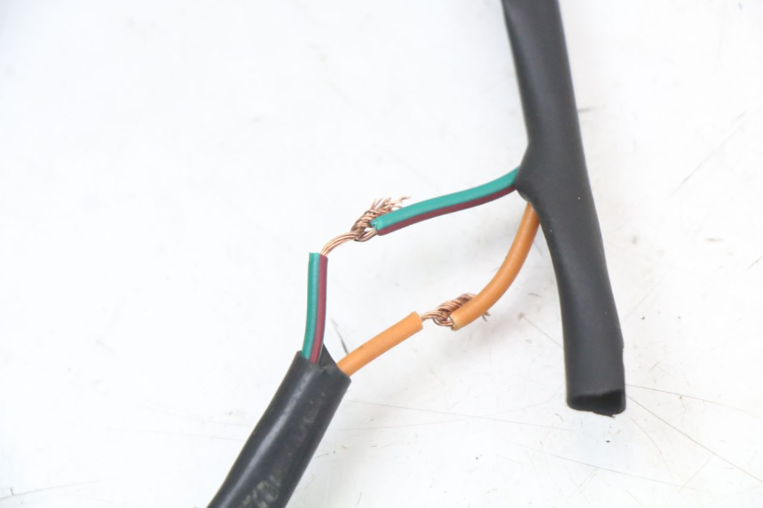 photo de Front left turn signal E-MAX 80L 1 (2011 - 2014) - Vue d’ensemble