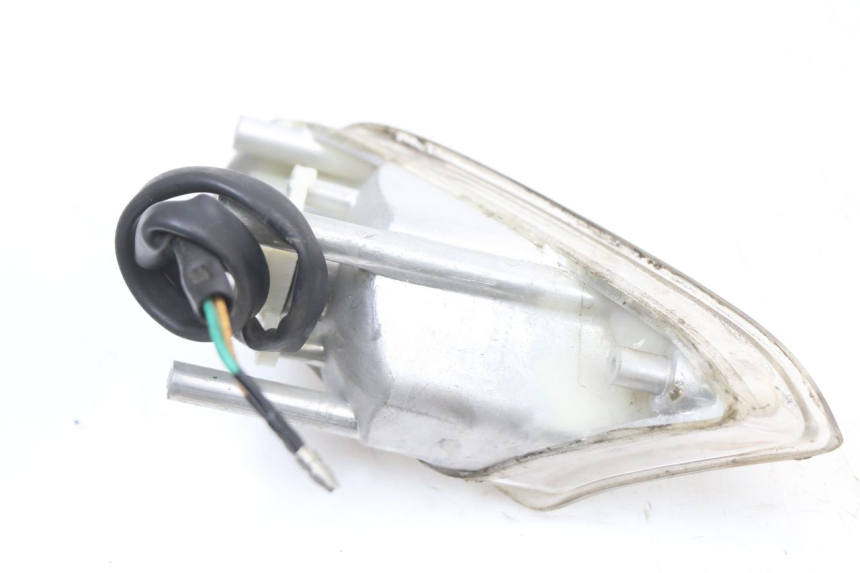 photo de CLIGNOTANT AVANT GAUCHE KYMCO AGILITY 4T 50 (2005 - 2018) - Autre angle de vue