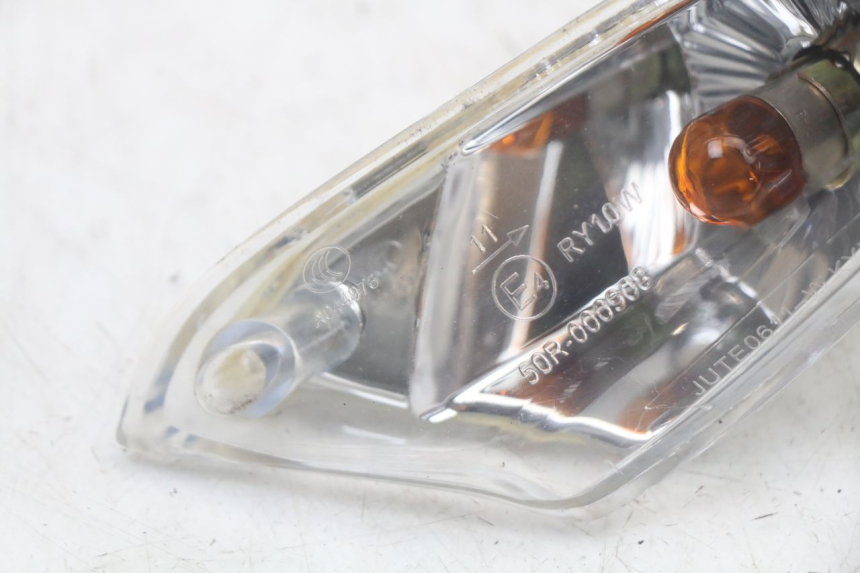 photo de CLIGNOTANT AVANT GAUCHE KYMCO AGILITY 4T 50 (2018 - 2022) - Détail de la pièce