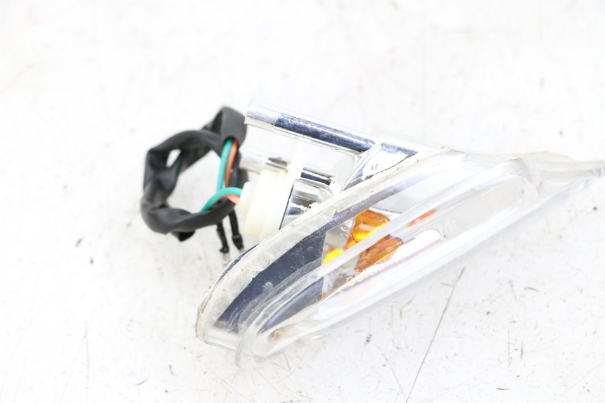 photo de CLIGNOTANT AVANT GAUCHE KYMCO AGILITY 4T 50 (2018 - 2022) - Vue d’ensemble