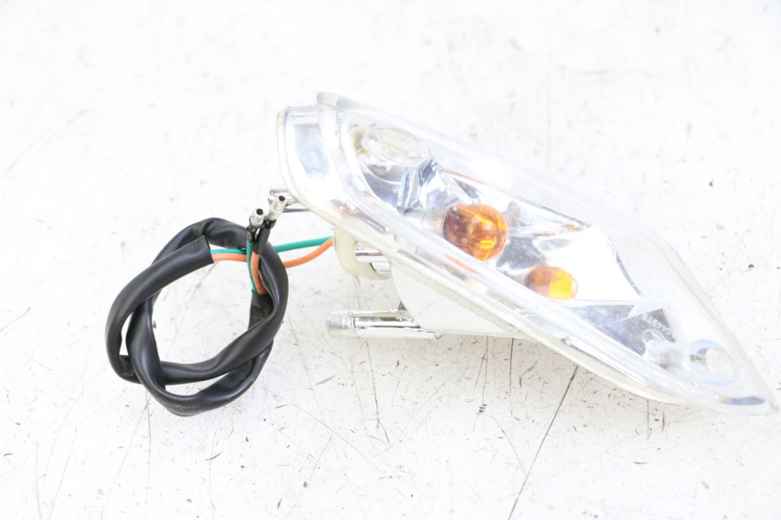 photo de CLIGNOTANT AVANT GAUCHE KYMCO AGILITY 4T 50 (2018 - 2022) - Points de fixation