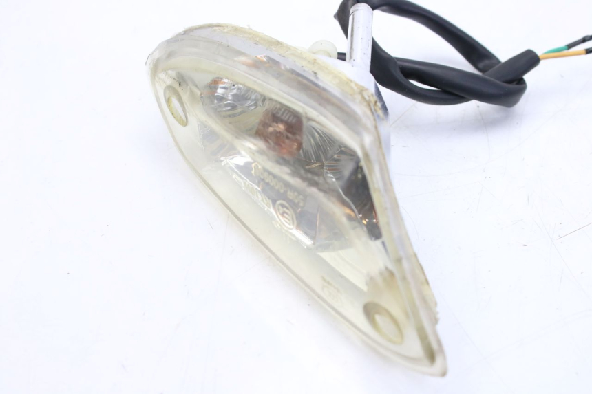 photo de CLIGNOTANT AVANT GAUCHE KYMCO AGILITY FR 2T 50 (2012 - 2017) - Autre angle de vue