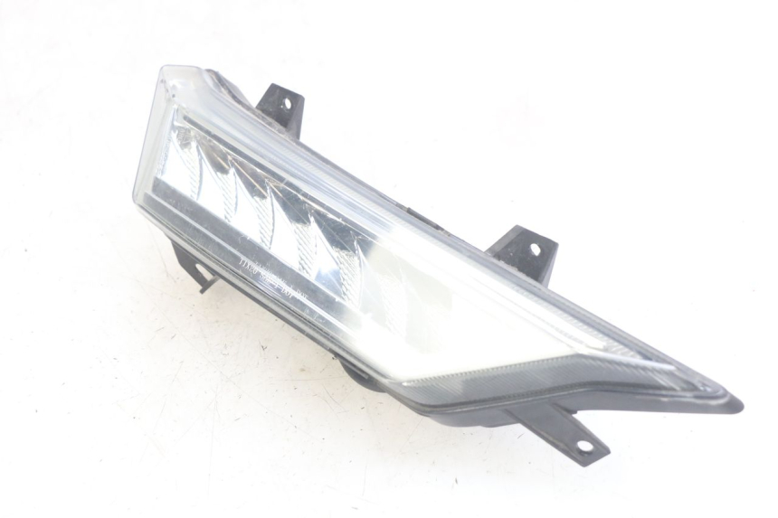 photo de CLIGNOTANT AVANT GAUCHE NECO ALEXONE 125 (2017 - 2024) - Gros plan technique