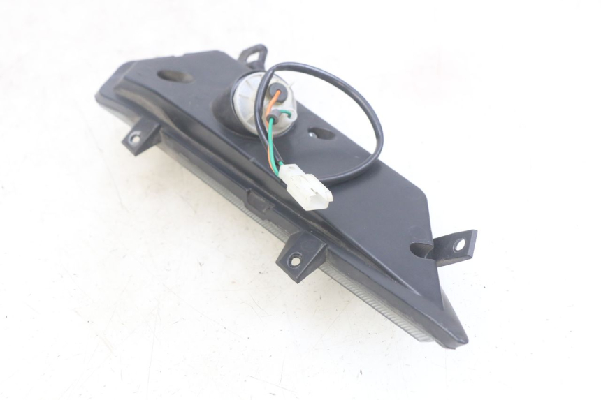 photo de CLIGNOTANT AVANT GAUCHE NECO ALEXONE 125 (2017 - 2024) - État de surface