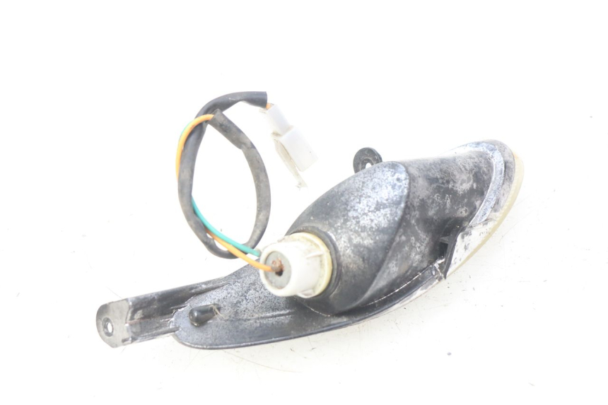 photo de CLIGNOTANT AVANT GAUCHE TAOTAO BEATBOX 2 50 (2005 - 2017) - Autre angle de vue