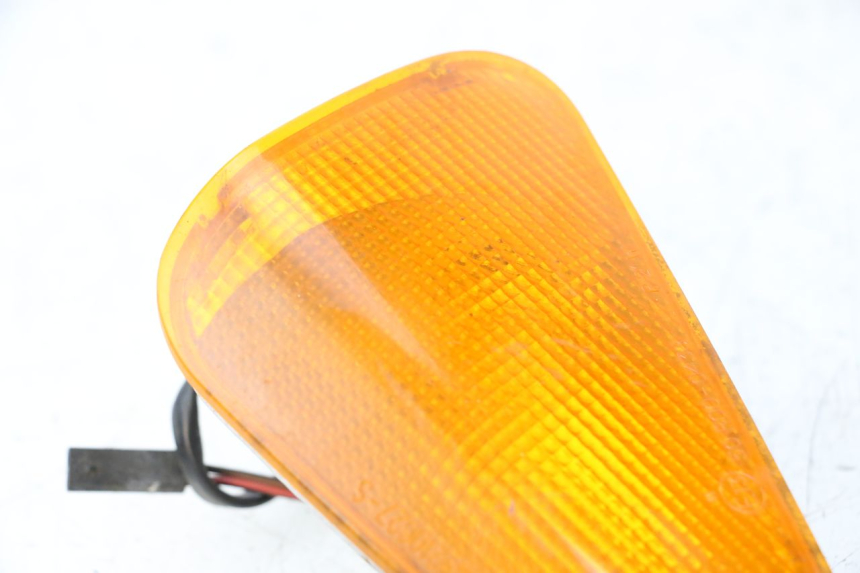 photo de CLIGNOTANT AVANT GAUCHE BMW C1 125 (2000 - 2003) - Détail de la pièce