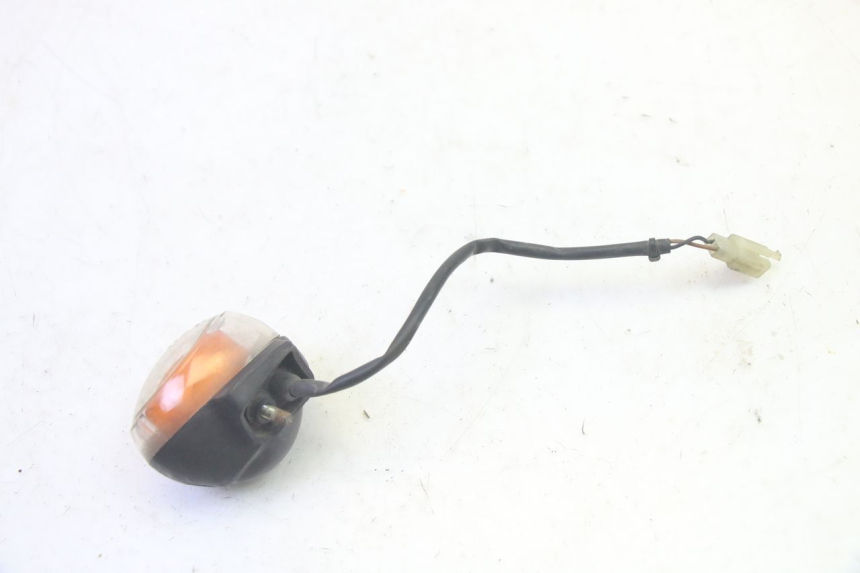 photo de CLIGNOTANT AVANT GAUCHE MBK BOOSTER SPIRIT 50 (2004 - 2017) - Autre angle de vue