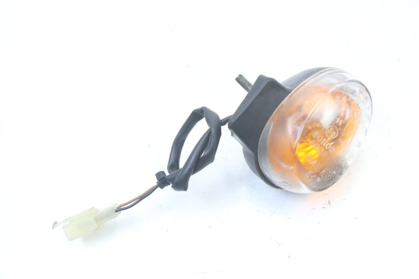 photo de CLIGNOTANT AVANT GAUCHE MBK BOOSTER SPIRIT NAKED 50 (2004 - 2017) - Détail de la pièce