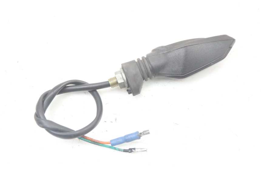 photo de CLIGNOTANT AVANT GAUCHE EBROH BRAVO GLE 1 (2020 - 2024) - Autre angle de vue