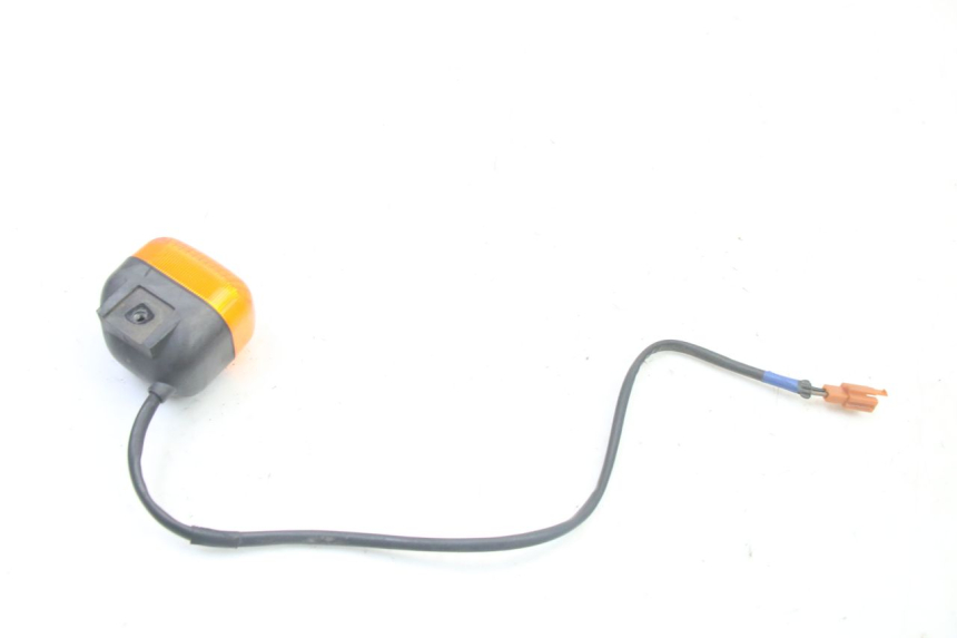 photo de CLIGNOTANT AVANT GAUCHE YAMAHA BW'S BWS 125 (2010 - 2013) - Autre angle de vue