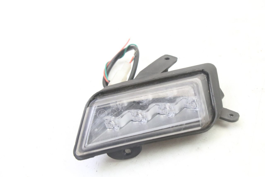 photo de CLIGNOTANT AVANT GAUCHE ORCAL CAVARO 4T 50 (2019 - 2023) - Détail de la pièce