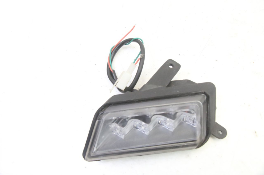 photo de CLIGNOTANT AVANT GAUCHE ORCAL CAVARO 4T 50 (2019 - 2023) - Zoom état d’usage