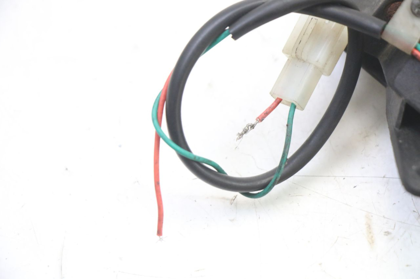 photo de CLIGNOTANT AVANT GAUCHE ORCAL CAVARO 4T 50 (2019 - 2023) - Points de fixation