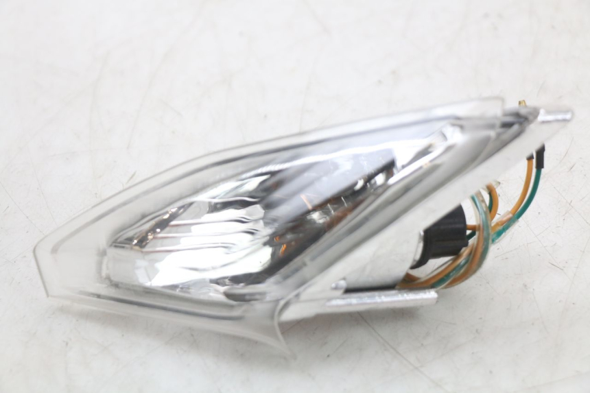 photo de CLIGNOTANT AVANT GAUCHE SYM CROX 4T 50 (2016 - 2023) - Zoom état d’usage