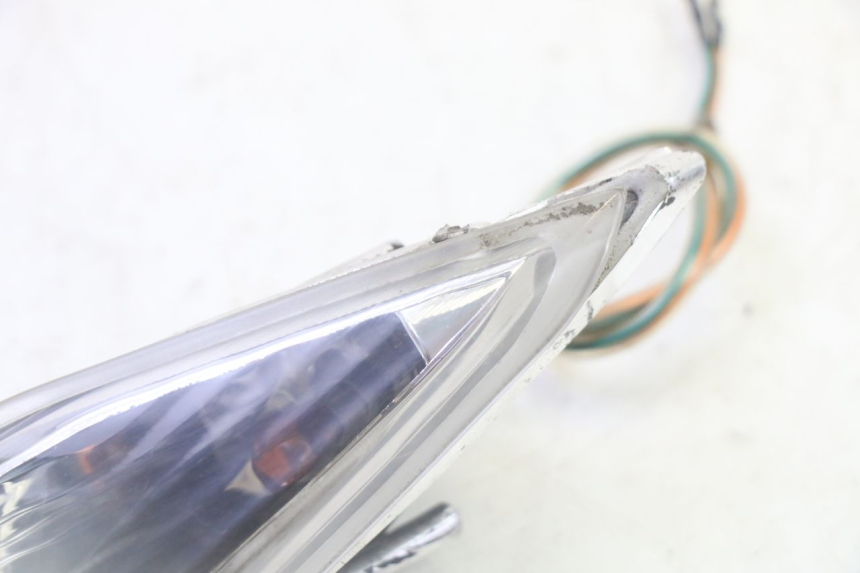 photo de CLIGNOTANT AVANT GAUCHE SYM CROX 4T 50 (2016 - 2023) - Zoom état d’usage